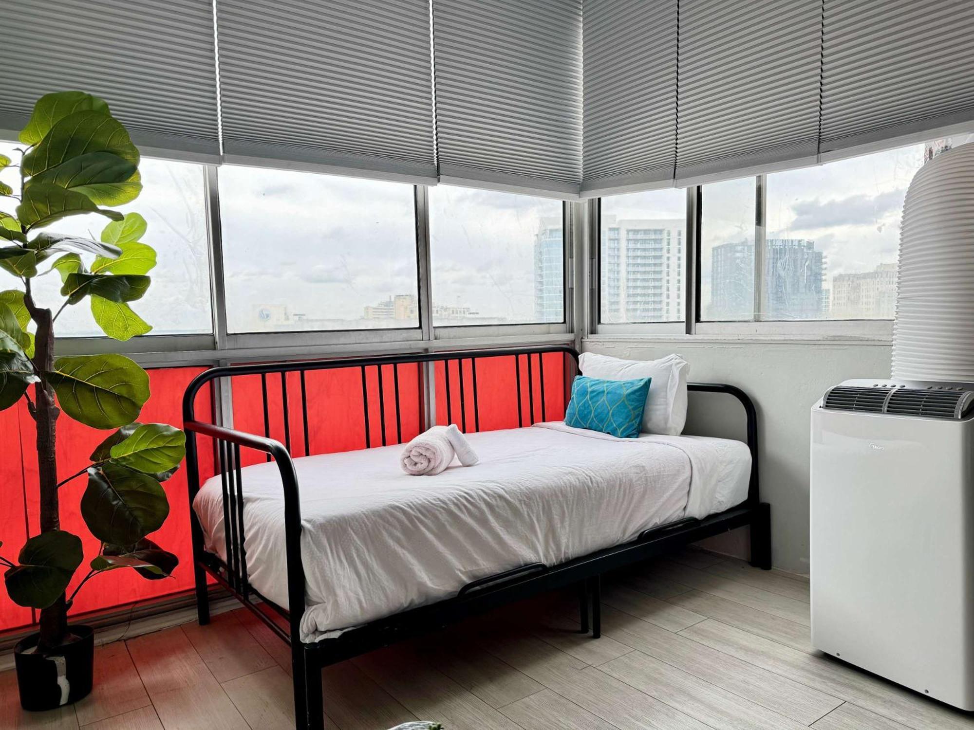 Atl Downtown 2Br King Bed Free Parking Lm2007 Villa Atlanta Luaran gambar