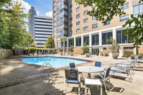 Atl Downtown 2Br King Bed Free Parking Lm2007 Villa Atlanta Luaran gambar